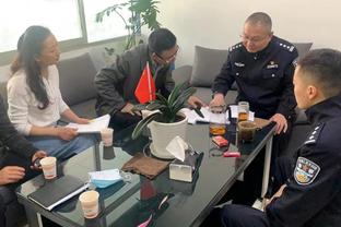 埃迪-豪：1-0领先后本可打进第二球，没做到结果被森林抓住机会